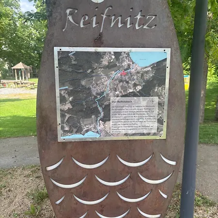 Mit Grosser Terrasse In 3 Reifnitz