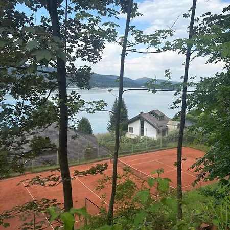 Mit Grosser Terrasse In 3 * Reifnitz